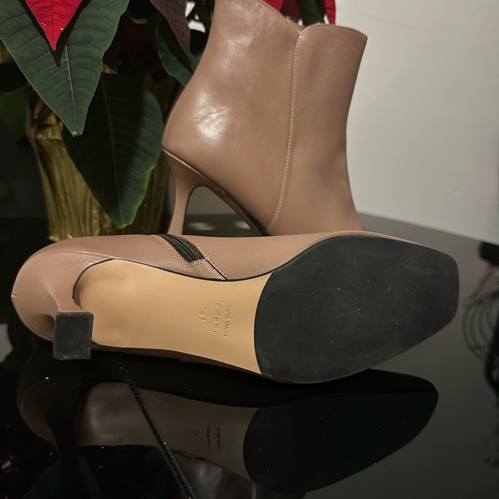 Vero Cuoio Brown Heeled Boots